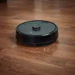 melhor robô aspirador em chão de madeira.